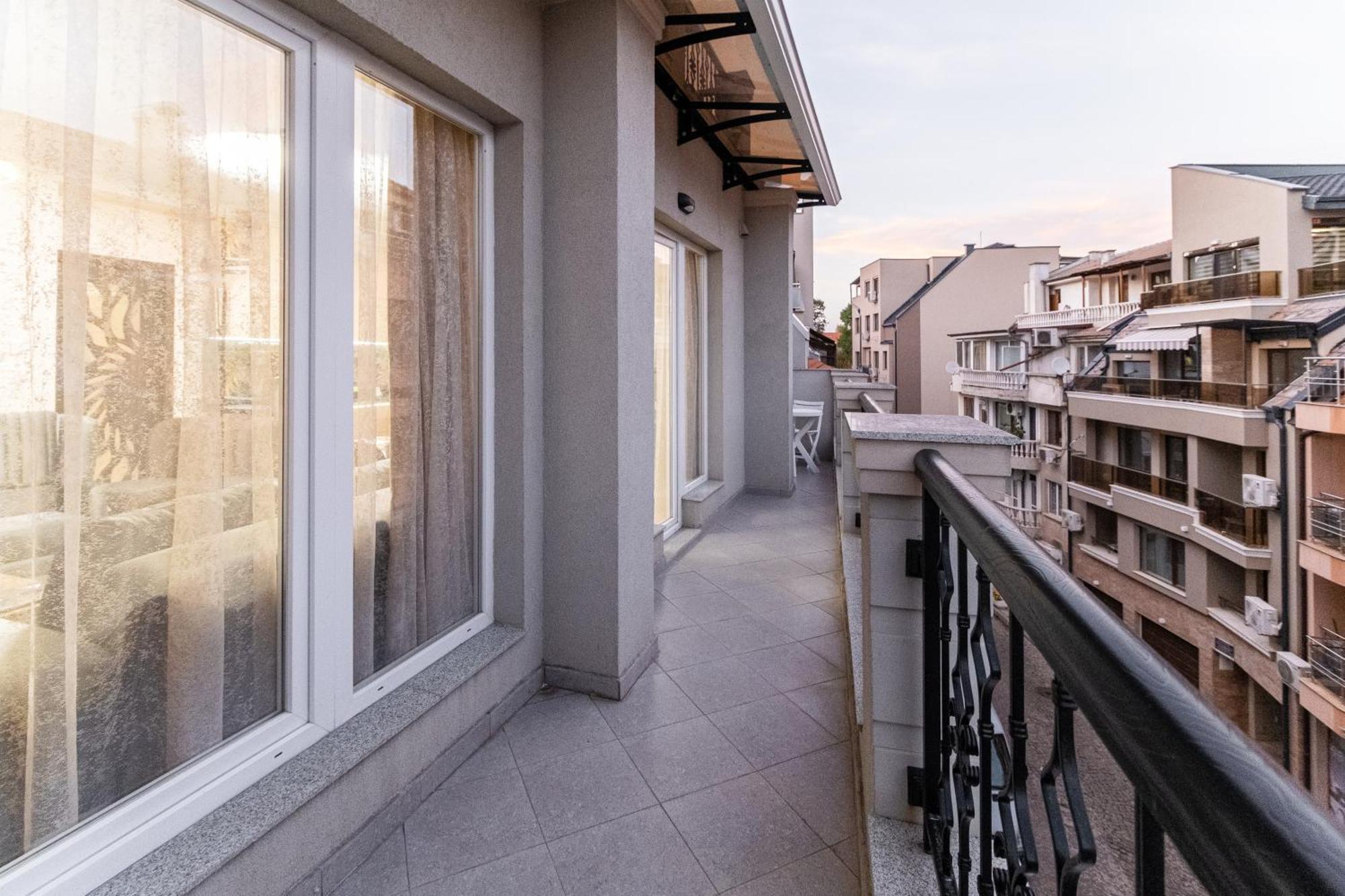 Modern & Elegant City Center Apartments Plovdiv Exterior foto